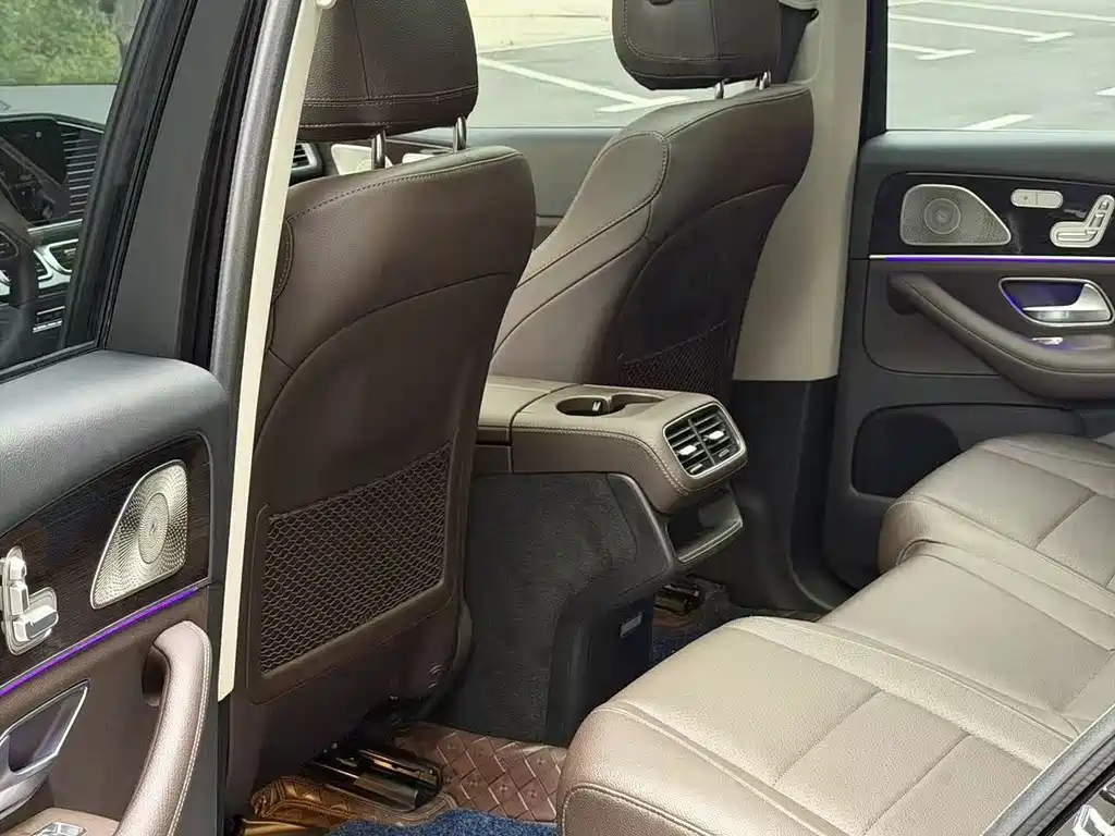 Mercedes-Benz GLE (Import) — миниатюра 7