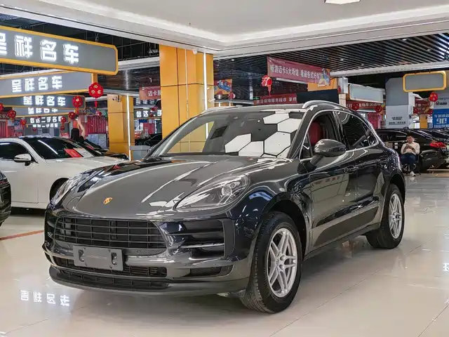 2020 Porsche Macan