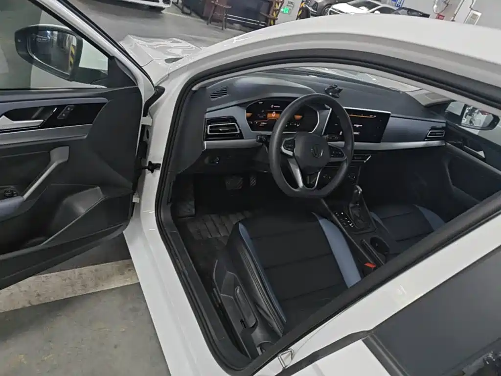 Volkswagen Lavida — миниатюра 16
