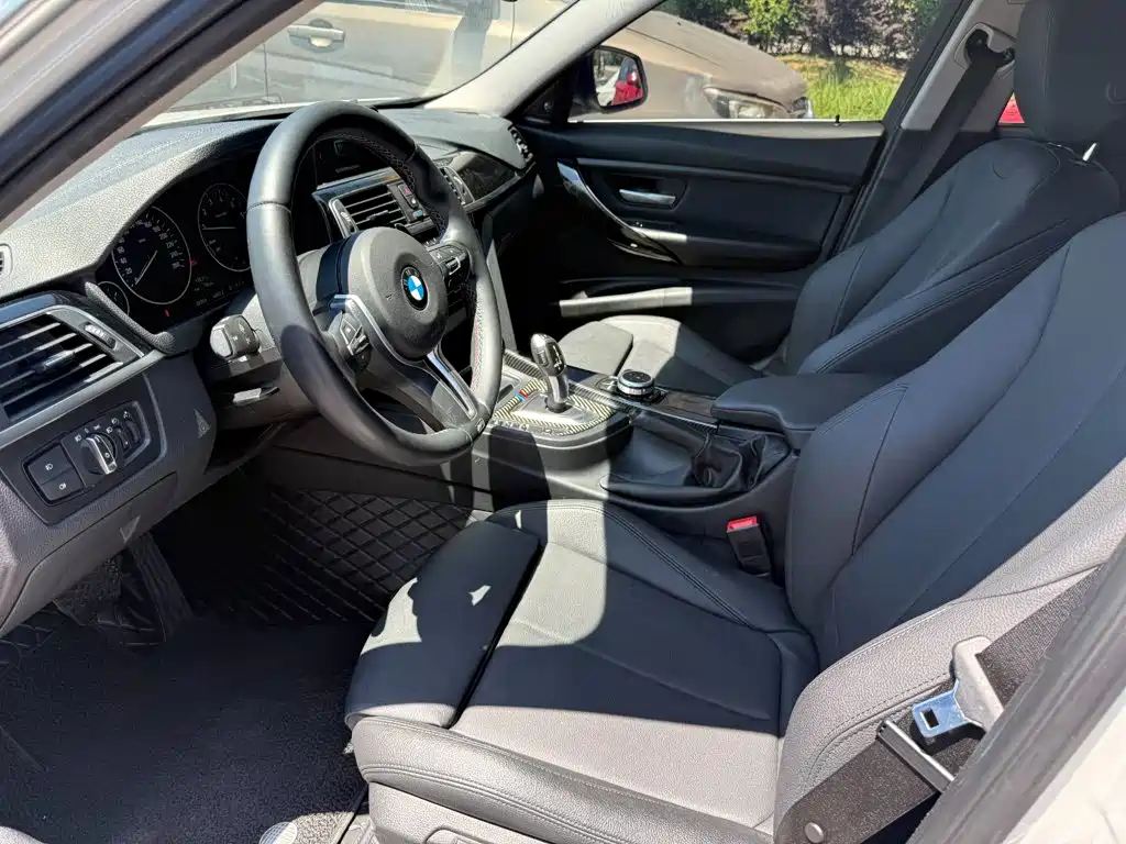 BMW 3 Series — миниатюра 6