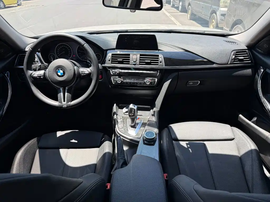 BMW 3 Series — миниатюра 5