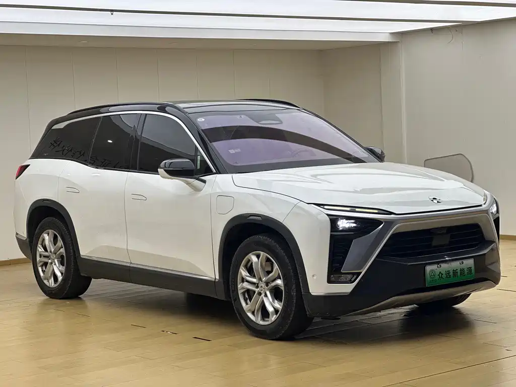 NIO ES8 — миниатюра 5