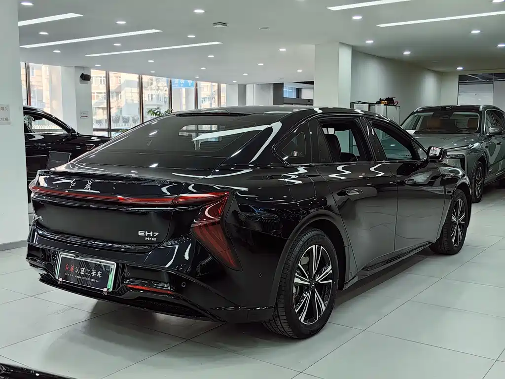 Hongqi HONGQI EH7