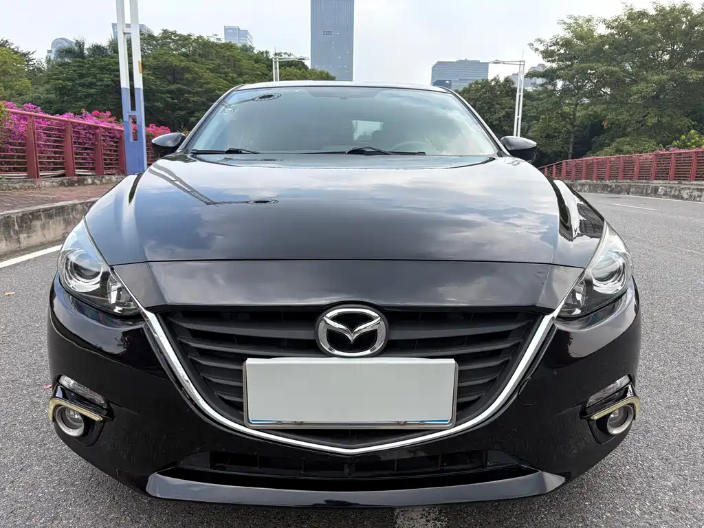 Mazda 3 Axela — миниатюра 3
