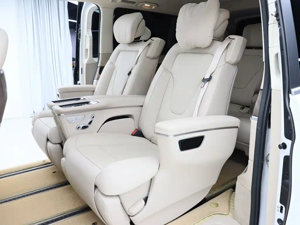 Mercedes-Benz V-Class — миниатюра 6