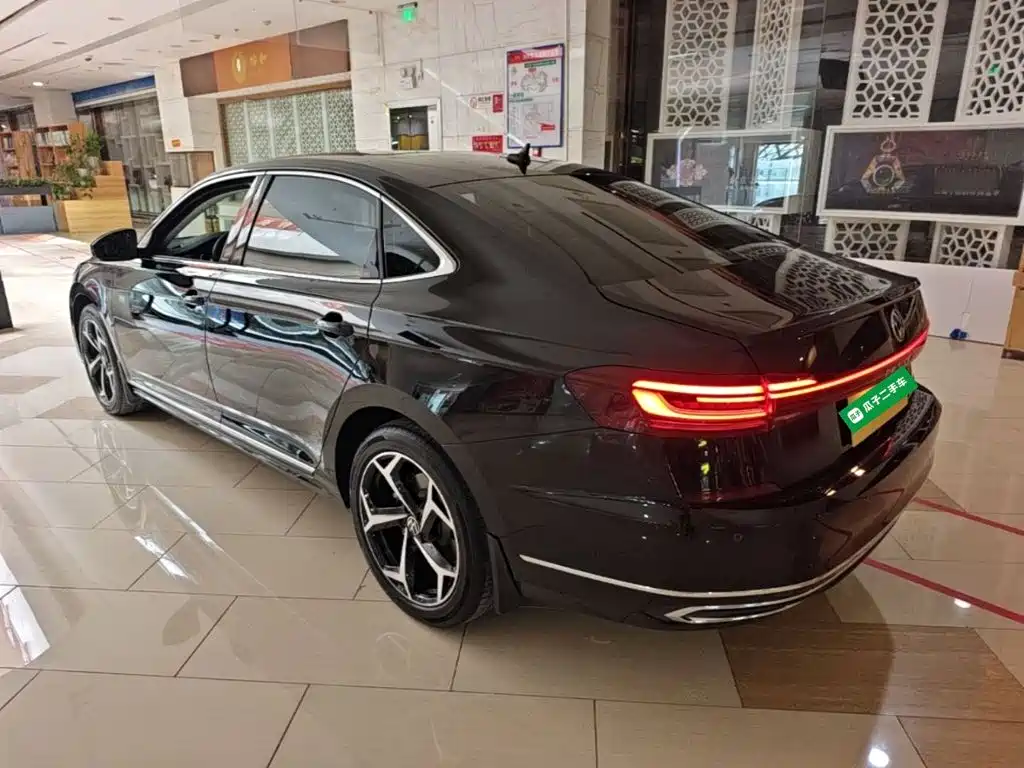 Volkswagen Passat — миниатюра 5