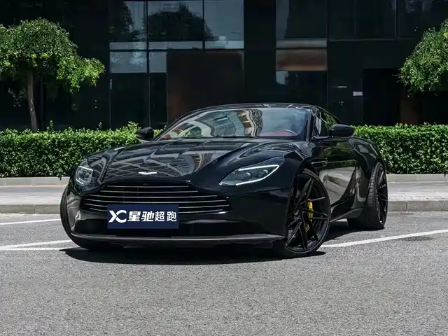 aston-martin db11