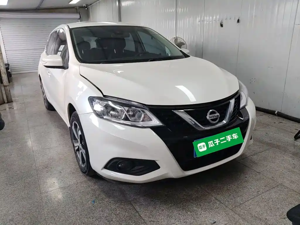 Nissan Tiida — миниатюра 4