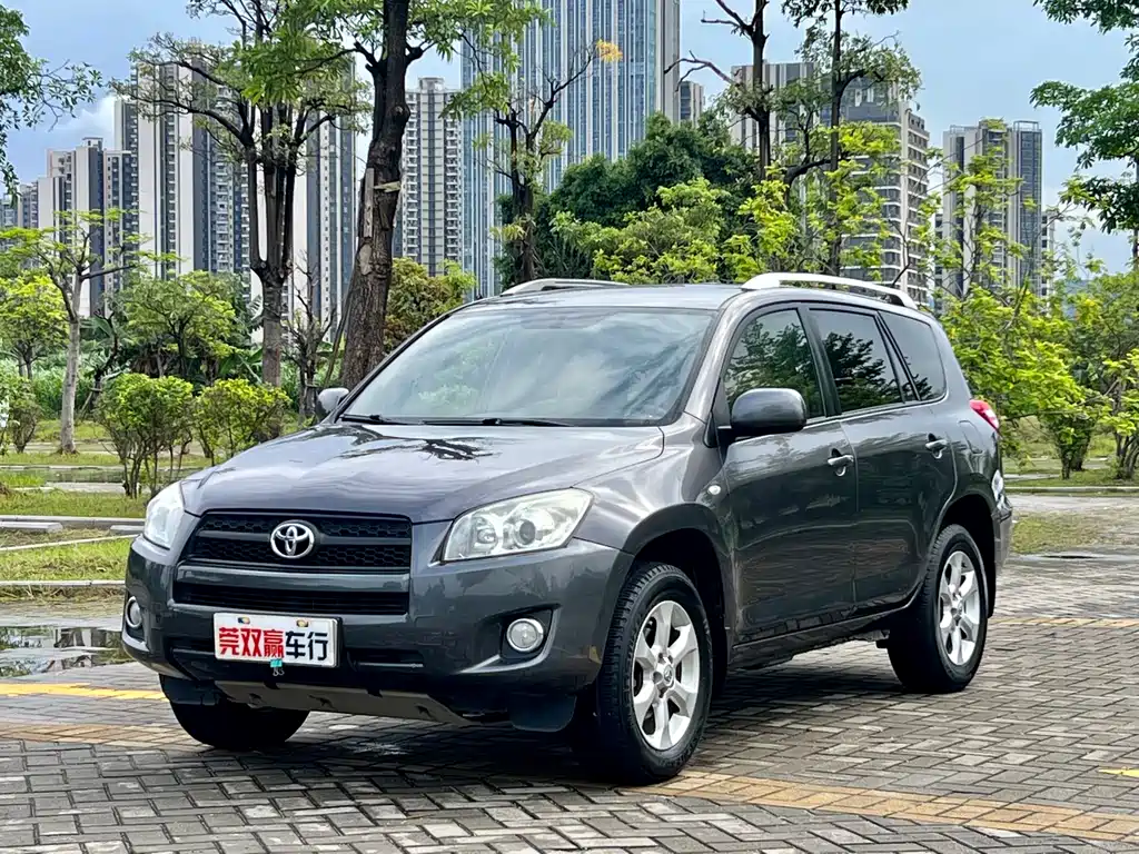 Toyota RAV4 2012