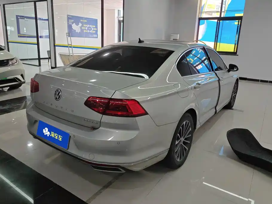 Volkswagen Magotan — миниатюра 3