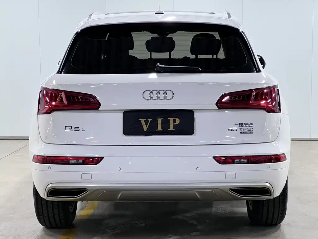 Audi Q5L 2018 40 TFSI V