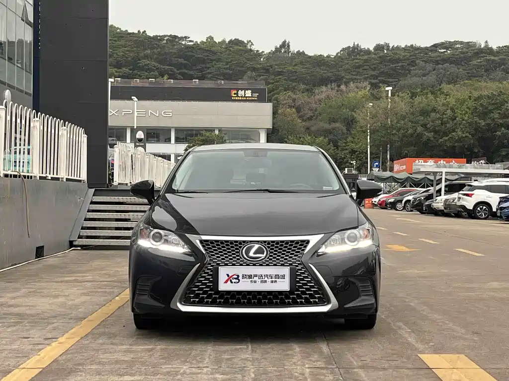 LEXUS CT