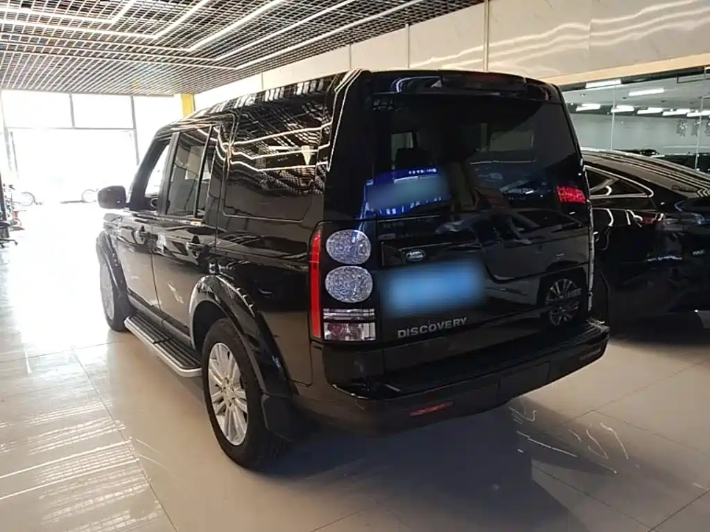 Land Rover Discovery — миниатюра 5