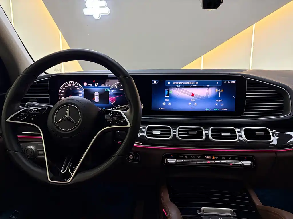 Mercedes-Benz GLE (Import) — миниатюра 21