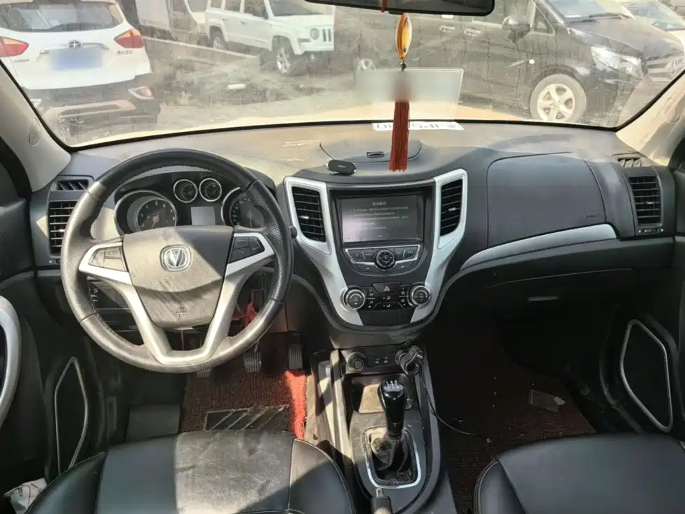 Changan CS35 — миниатюра 10