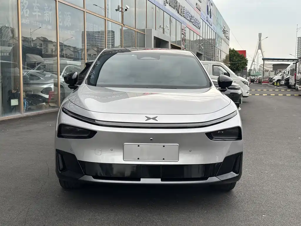 XPeng G7 — миниатюра 5