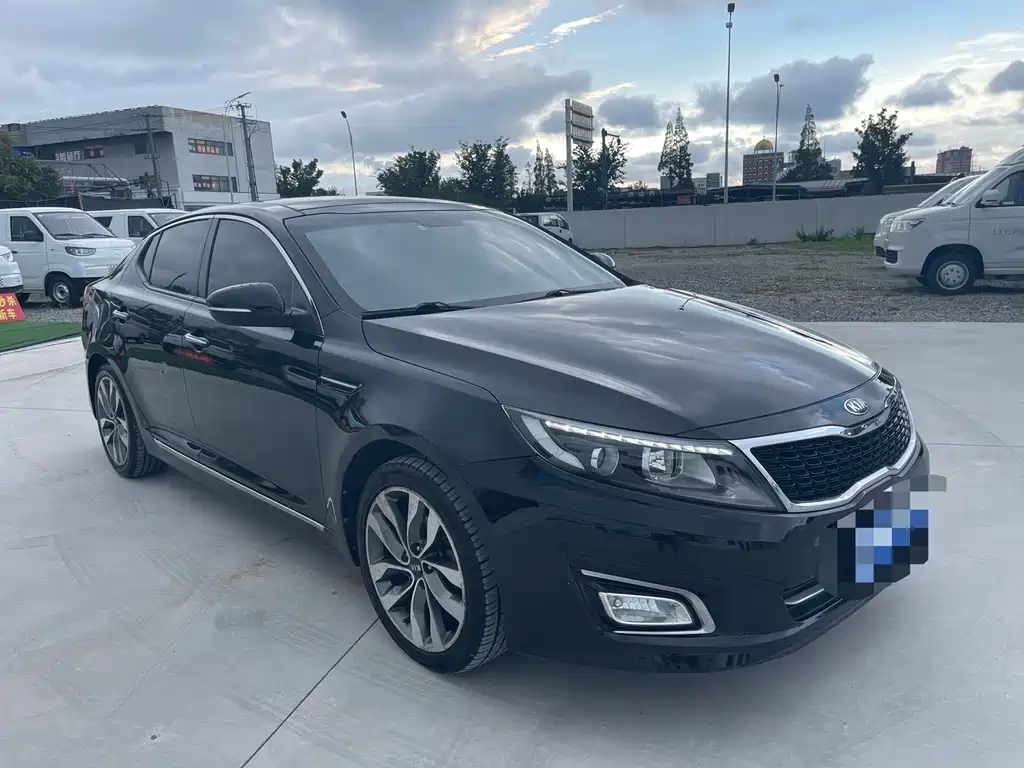 Kia K5