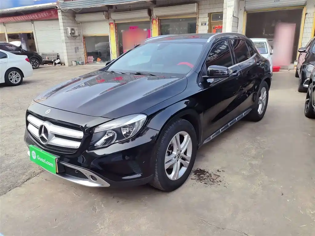 Mercedes-Benz GLA 2017
