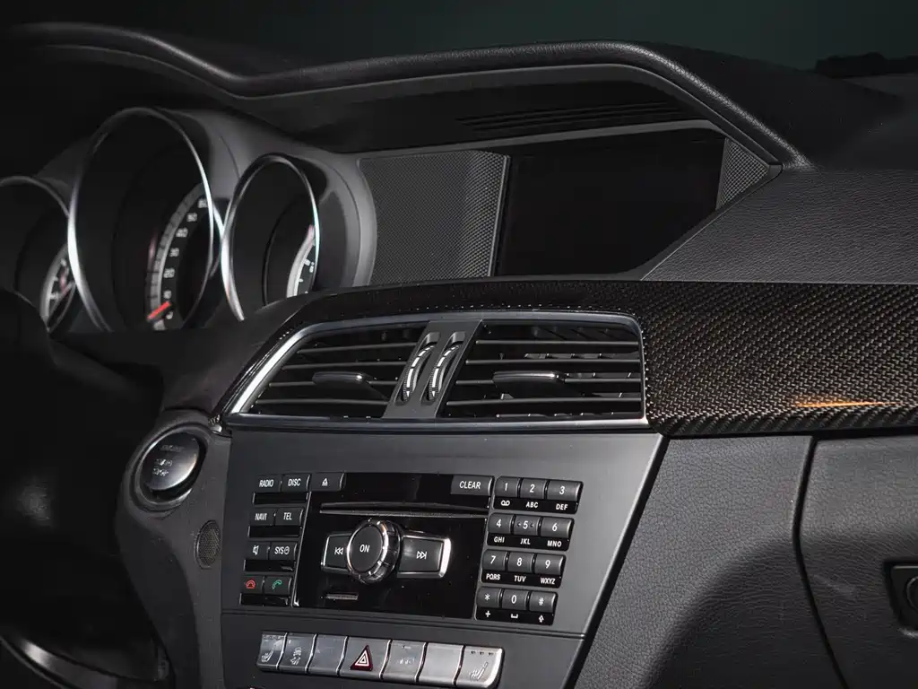 Mercedes-Benz C-Class AMG - фото 15