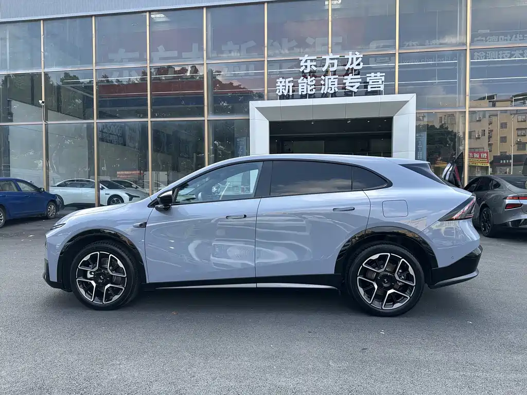 XPeng G7 — миниатюра 4