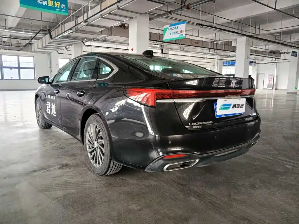 Buick LaCrosse — миниатюра 4