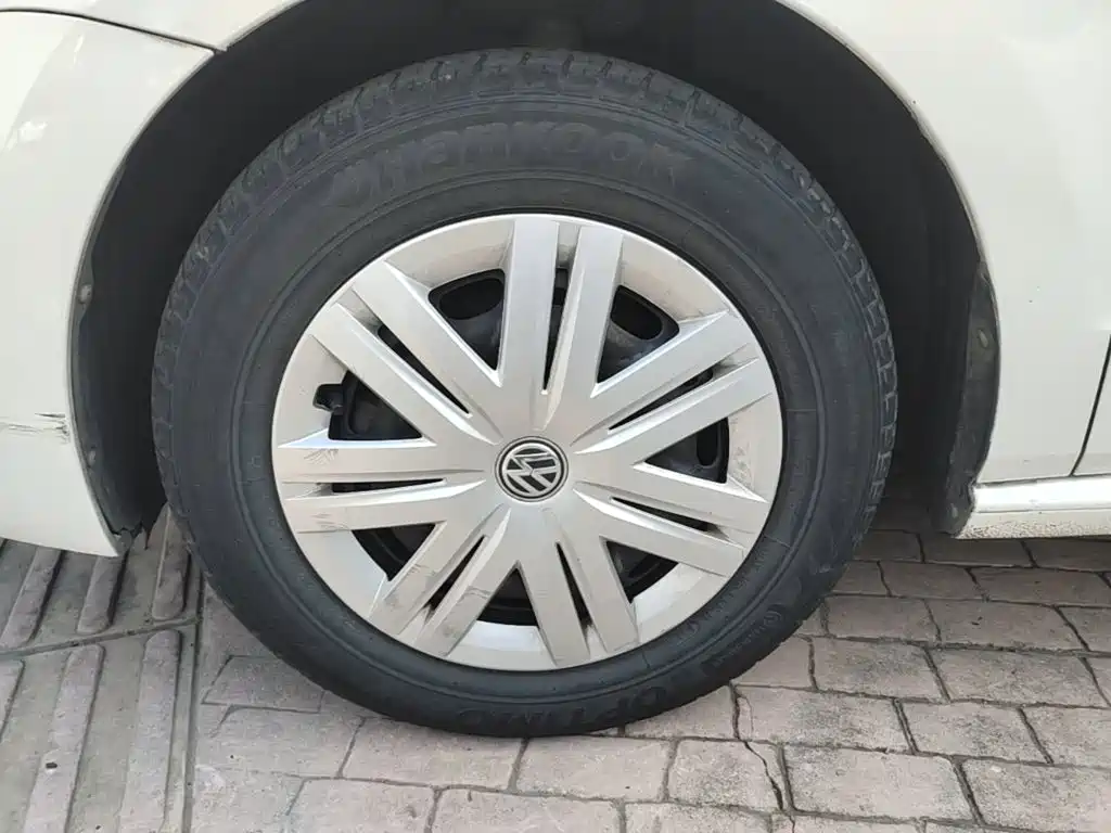 Volkswagen Polo — миниатюра 23