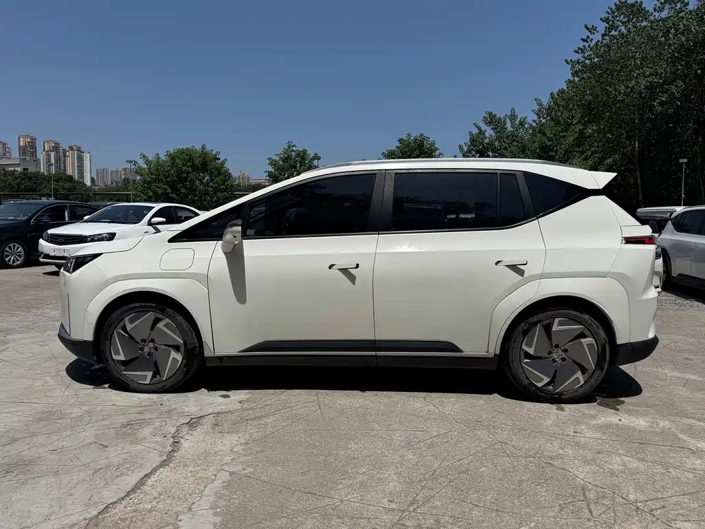 Hycan Z03 — миниатюра 6