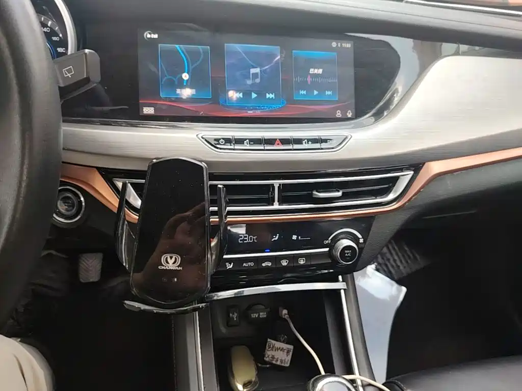 Changan Eado XT — миниатюра 13