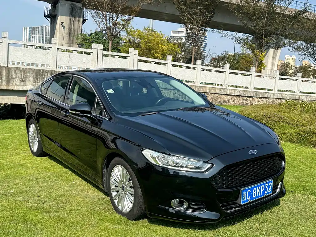 Ford Mondeo — миниатюра 3