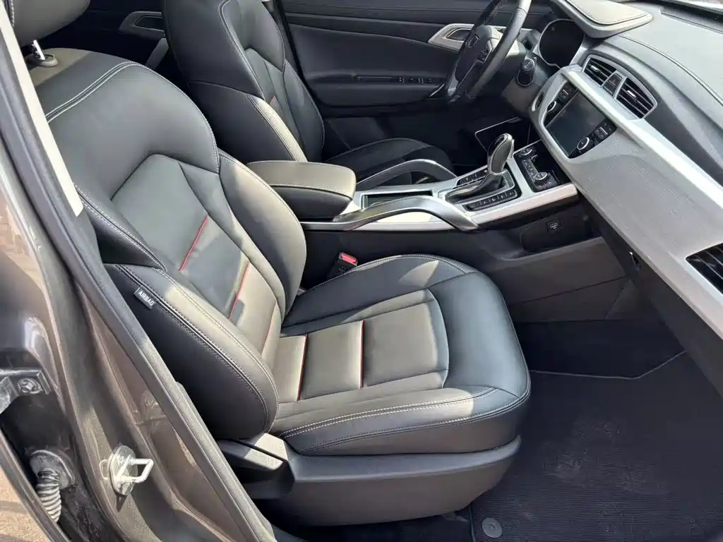 Geely Boyue — миниатюра 25