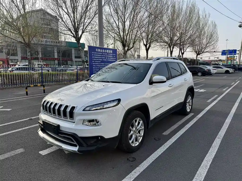 Jeep Cherokee 2018