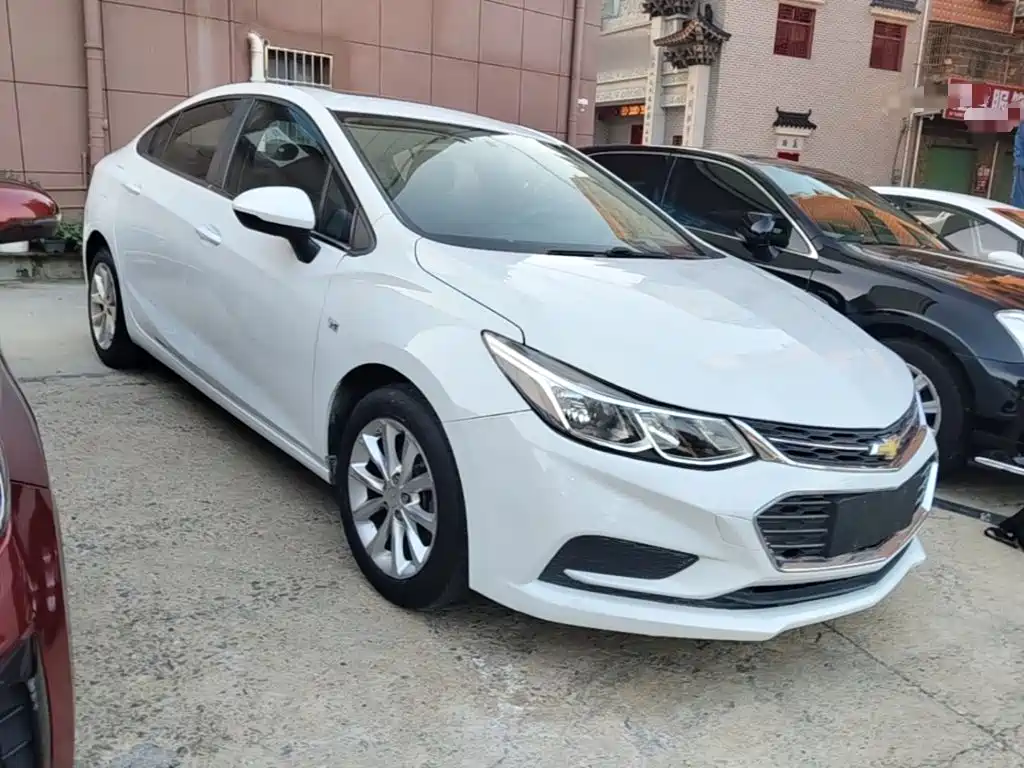 Chevrolet Cruze — миниатюра 4