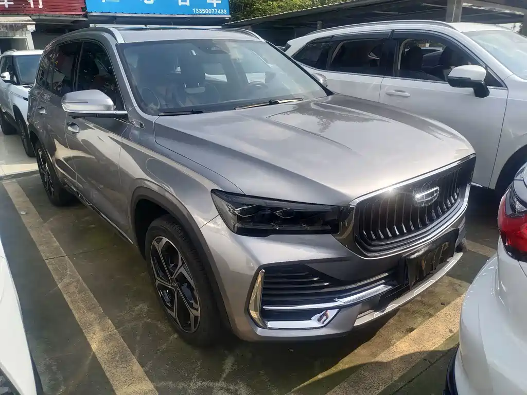 Geely Xingyue L — миниатюра 2