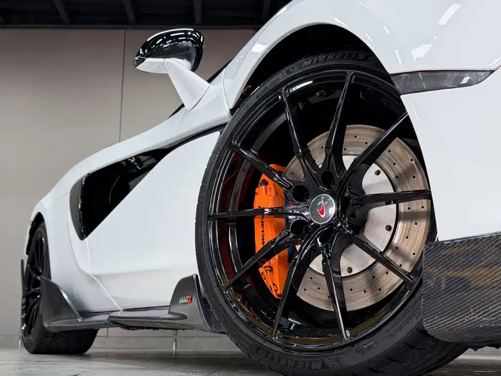 McLaren 540C 2015 3.8T Coupe