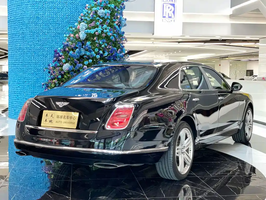 Bentley Mulsanne — миниатюра 5