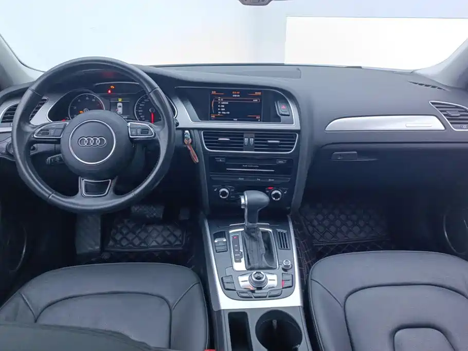 Audi A4 (Import) — миниатюра 12