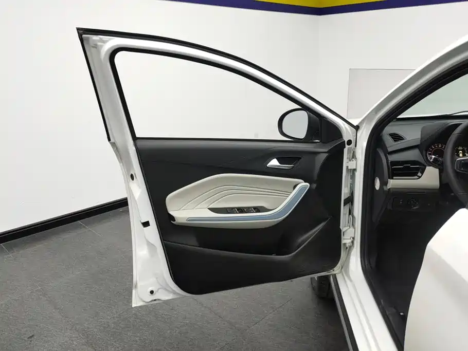 Chery Tiggo 3x — миниатюра 7