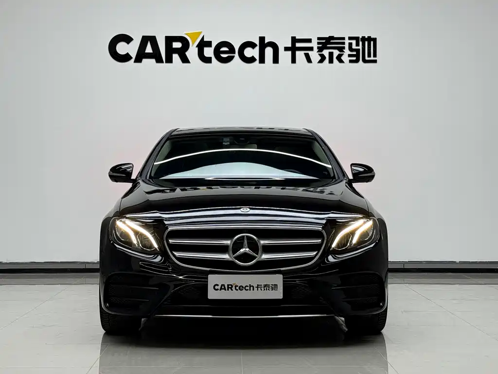 Mercedes-Benz E-Class — миниатюра 15