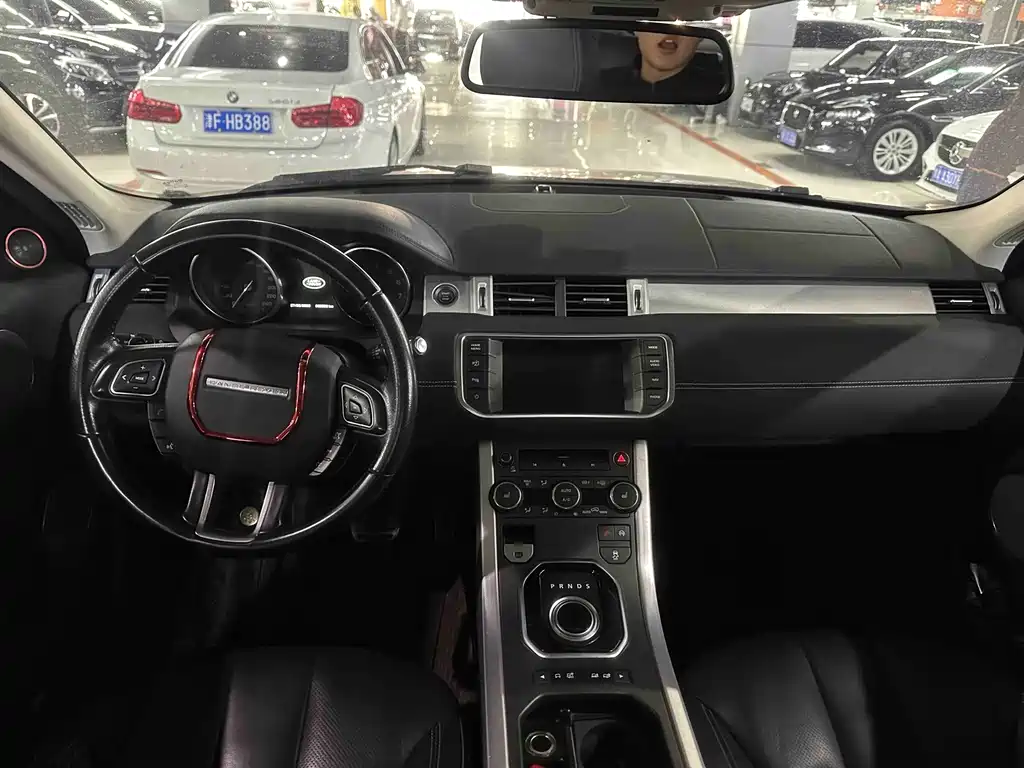 Land Rover Evoque — миниатюра 6