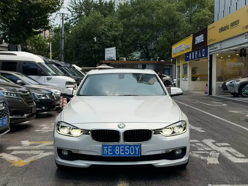 BMW 3 Series — миниатюра 2