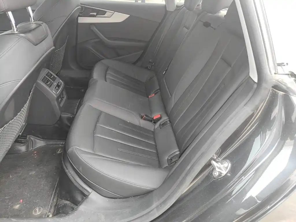 Audi A5 (Import) — миниатюра 17
