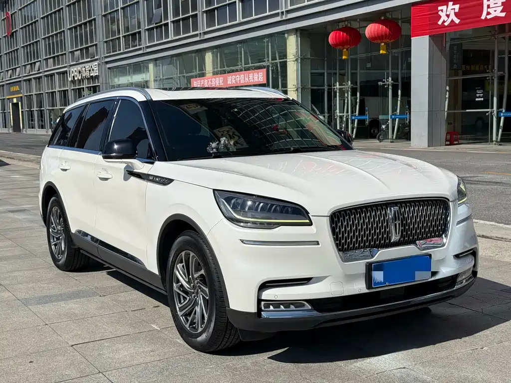 Lincoln Aviator (Import) — миниатюра 3