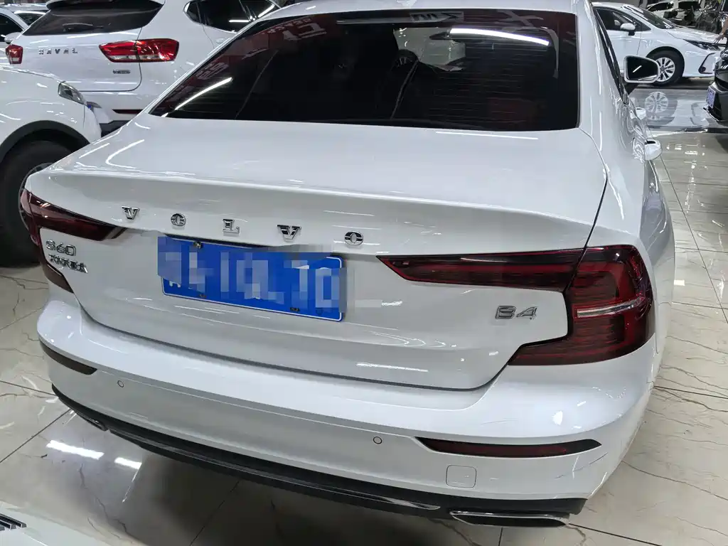 Volvo S60 — миниатюра 5