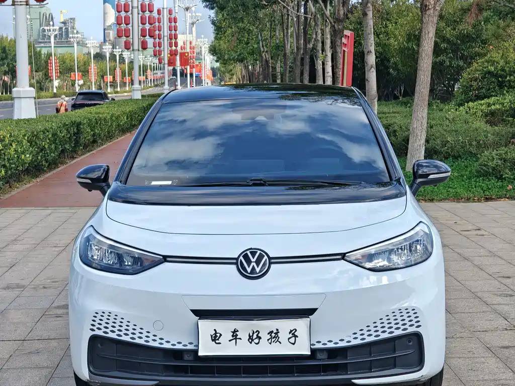 Volkswagen ID.3 — миниатюра 2