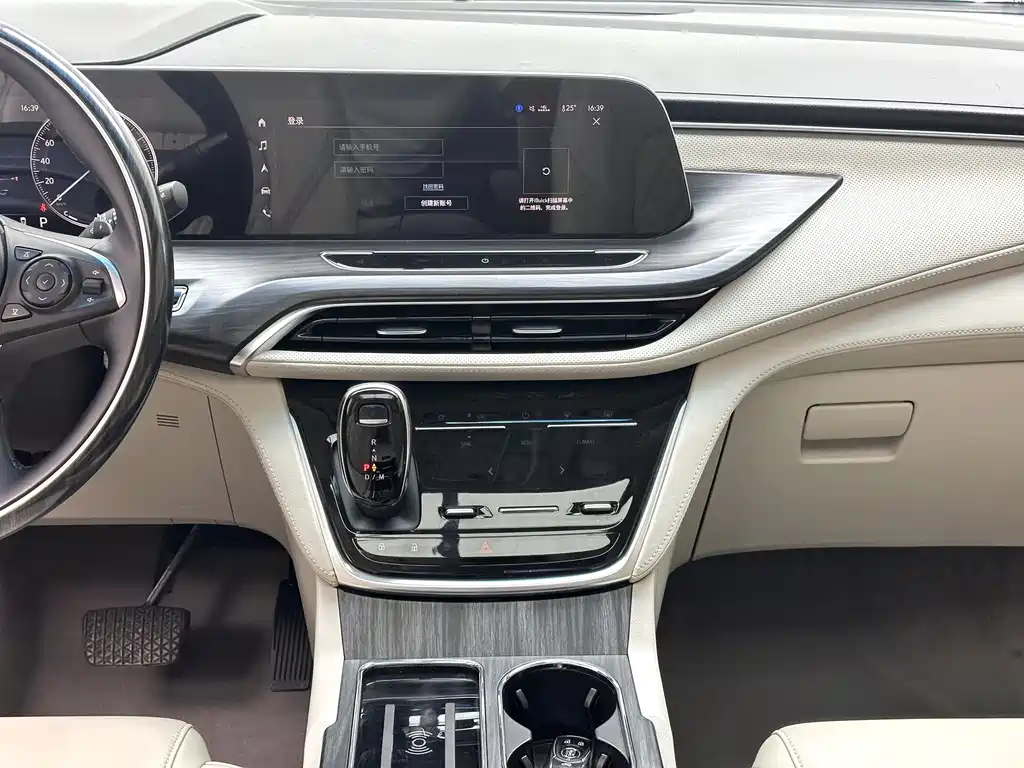 Buick GL8 — миниатюра 7