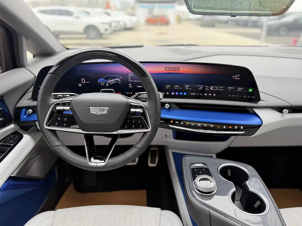 Cadillac IQ — миниатюра 10