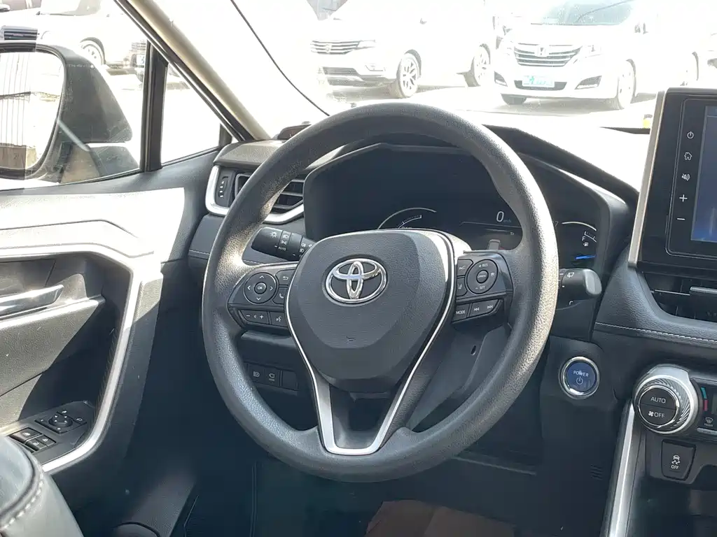 TOYOTA RAV4 RONGFANG