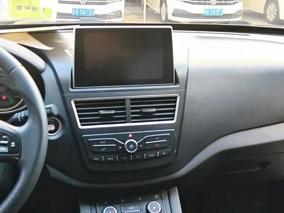 Bestune X40 — миниатюра 13