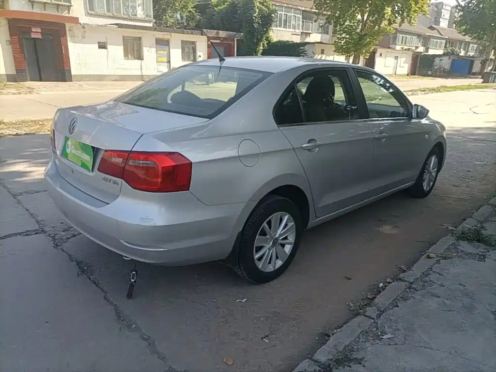 Volkswagen Jetta — миниатюра 7