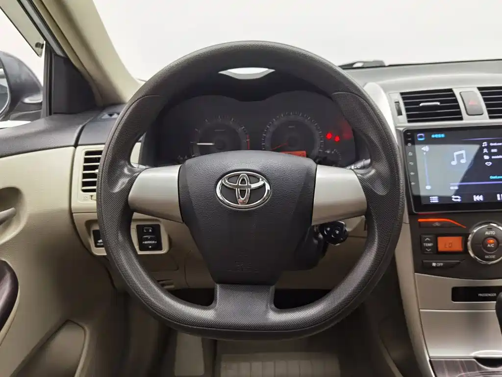 Toyota Corolla — миниатюра 11